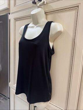 NWT Express Black Scoop Neck Tank Top Small